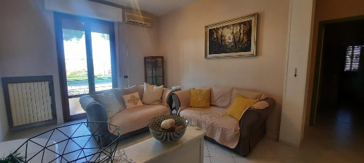 Foto Appartamento a Castelfranco di Sotto Centro di 110 m² con 7 locali