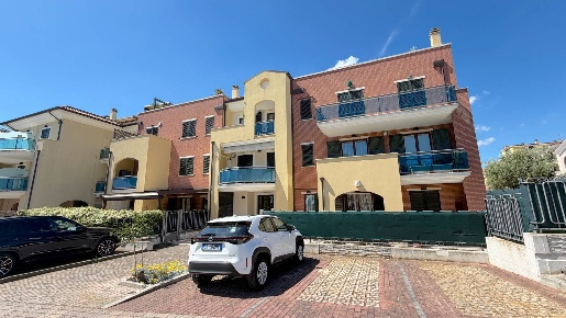 Foto Appartamento in Via Francesco Cilea 143, Grottammare Centro di 102 m²