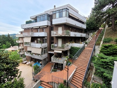Foto Appartamento in Via Trieste Del Grosso 74, Chieti Chieti Città