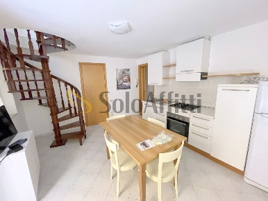 Foto Appartamento a Osimo Centro di 78 m² con 4 locali in affitto
