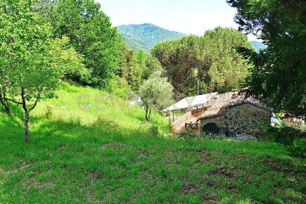 Foto Casa indipendente in Via di Croce 1350A, Lucca Brancoleria di 188 m²