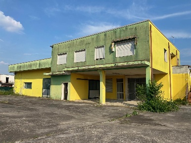 Foto Laboratorio a Stanghella Centro di 1080 m² con 2 locali in vendita