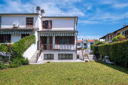 Foto Villa unifamiliare in Via Alfredo Catalani 37, Settimo Milanese Centro