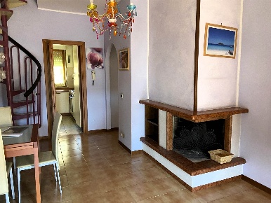 Foto Appartamento a Vetralla Centro di 89 m² con 6 locali in vendita