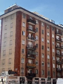 Foto Appartamento in VIA BARI, Milano di 60 m² con 2 locali in vendita