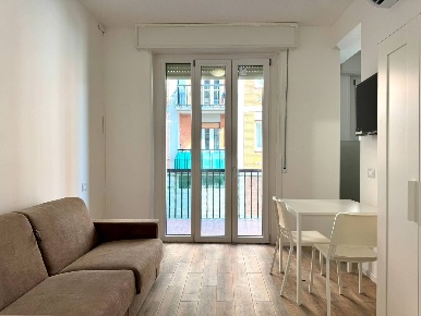Foto Appartamento in Via Fermi, Bergamo Colognola di 24 m² con 1 locali