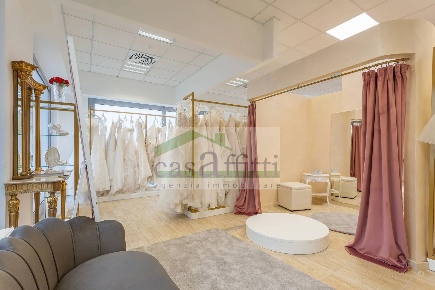 Foto Locale commerciale in Viale B. Croce 22, Chieti Chieti Scalo di 40 m²