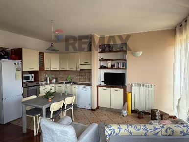 Foto Appartamento in via g. brambIlla 4a, Castellanza di 65 m² con 2 locali