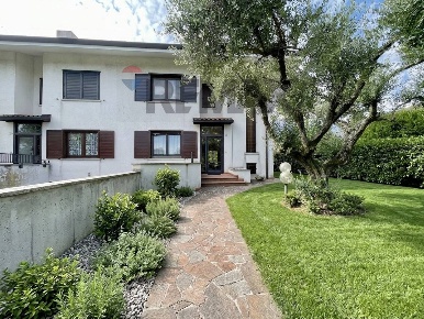 Foto Villa a schiera in Strada dei Tigli 78, Campoformido Basaldella