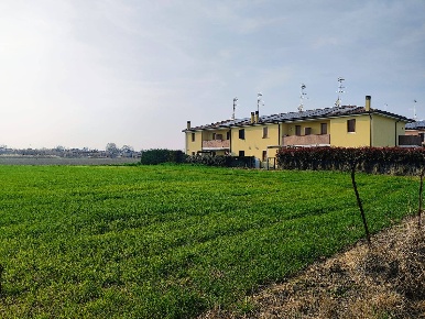 Foto Terreno residenziale in Via Frascona, Ferrara San Martino di 1476 m²