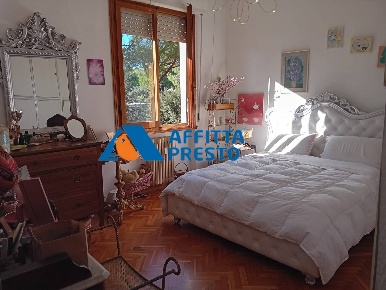 Foto Appartamento a Firenze di 110 m² con 5 locali in affitto