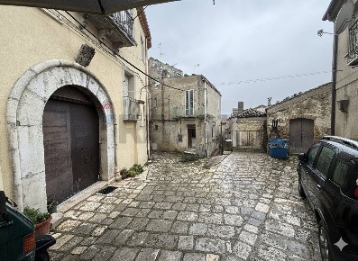 Foto Case semi ndipendenti in via frascati 4, Tricarico Centro di 100 m²