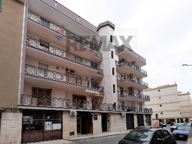 Foto Appartamento in Via Crocifisso 110, Bitonto Centro di 107 m²