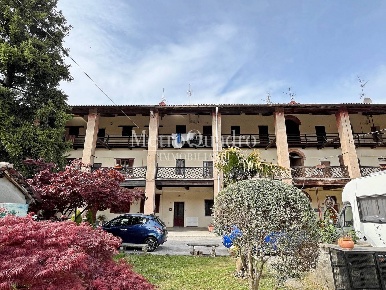 Foto Appartamento in Cascina Orobona 54, Mezzago Orobona di 77 m²