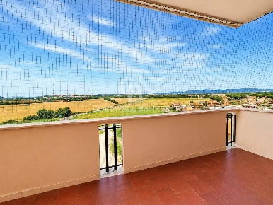 Foto Appartamento in Via Scilla 19, Tarquinia Lido di Tarquinia di 70 m²