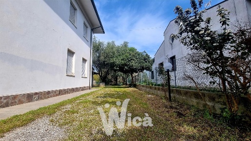 Foto Casa indipendente a Cesenatico di 240 m² in vendita