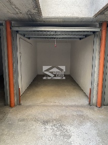 Foto Box a Stezzano di 12 m² con 1 locali in vendita