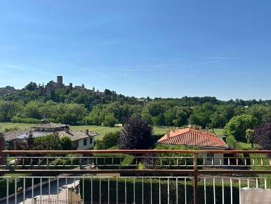 Foto Appartamento a Castell'Arquato Centro di 70 m² con 2 locali in vendita