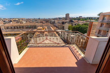 Foto Appartamento in Via Redentore 15, Catania XX Settembre - Tribunale