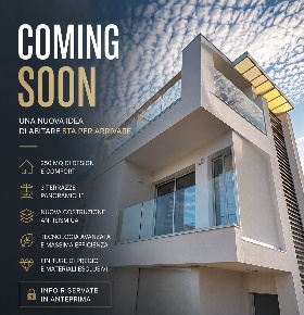 Foto Casa indipendente in Corso Vittorio Emanuele 456, Floridia di 300 m²