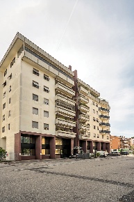 Foto Ufficio in Via Adriano Cristofoli 40, Verona Stadio di 175 m²