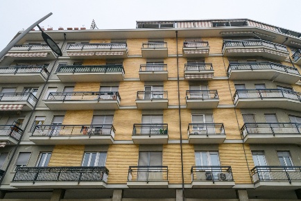Foto Appartamento in Via Luigi Cibrario 37, Ciriè Centro di 80 m²