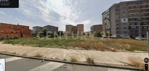 Foto Terreno edificabile in Viale dei Comuni 49, Siracusa di 700 m²