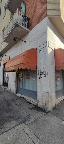 Foto Locale commerciale in Via Sette Comuni 43, Torino di 45 m² in affitto
