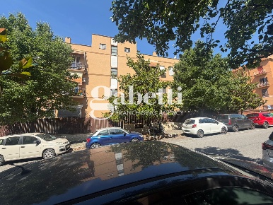 Foto Appartamento in Via DELLE AZALEE 33, Roma Centocelle di 129 m²