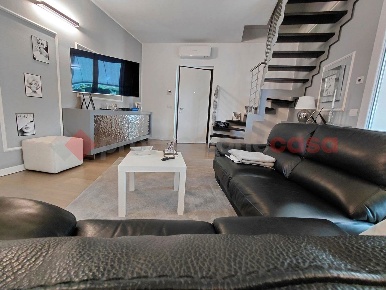Foto Duplex in Strada Martino 1, Arconate Centro di 115 m² con 3 locali