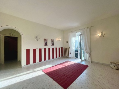 Foto Appartamento a Forte dei Marmi Centro di 108 m² con 6 locali