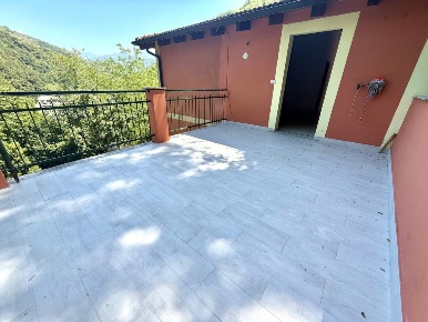 Foto Appartamento in Località Terrarossa 100/3, Carasco di 77 m² in vendita