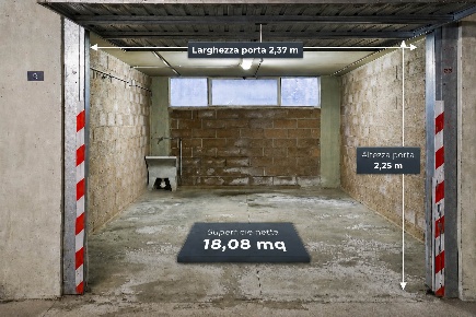 Foto Garage in Passaggio di Doccino, Siena Cavour - Mentana di 20 m²