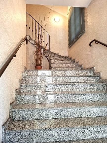 Foto Appartamento a Arona Centro di 120 m² con 3 locali in vendita