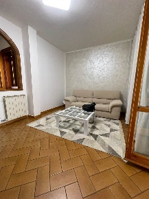 Foto Appartamento a Certaldo Pino di 70 m² con 4 locali in affitto