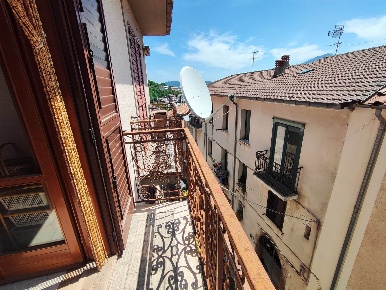 Foto Appartamento in VIA SAN MICHELE 7, Montella di 70 m² con 4 locali