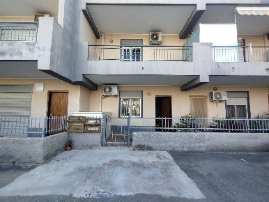 Foto Appartamento in vivaldi, Villafranca Tirrena Centro di 92 m²