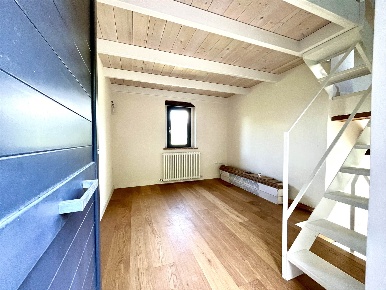 Foto Casa indipendente in Via Pinturicchio 15, Corciano Comparati di 83 m²