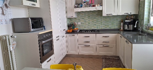 Foto Appartamento a Livorno Goito - Montebello di 117 m² con 5 locali
