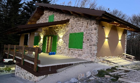 Foto Appartamento a Morano Calabro di 164 m² con 6 locali in vendita