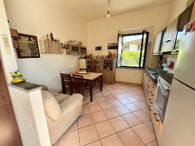 Foto Appartamento a San Miniato San Romano di 115 m² con 6 locali