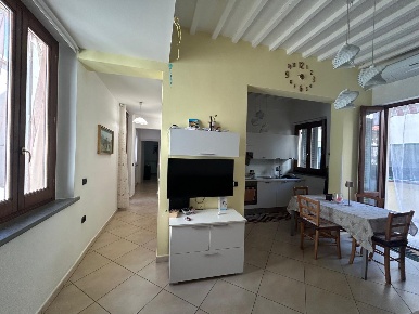 Foto Appartamento a Empoli Centro Storico di 83 m² con 4 locali in vendita