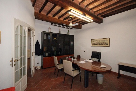 Foto Appartamento a Siena Lizza - Camollia di 115 m² con 5 locali