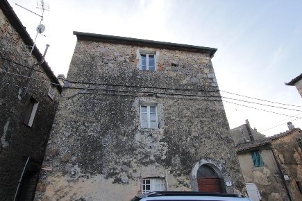 Foto Appartamento a Monticiano Lama di 90 m² con 4 locali in vendita
