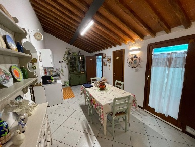 Foto Appartamento a Monteriggioni di 75 m² con 4 locali in vendita