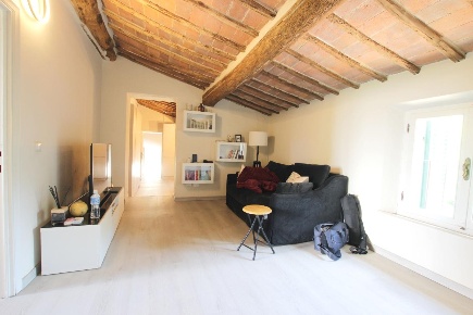 Foto Appartamento a Monteriggioni Uopini di 105 m² con 5 locali in vendita