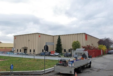 Foto Capannone industriale a Brugherio Centro di 1536 m² con 2 locali