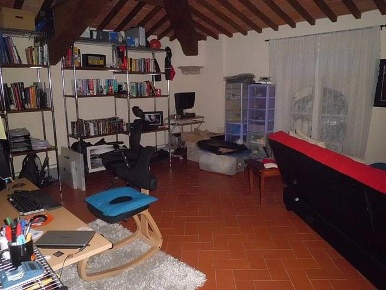 Foto Appartamento a Calci di 110 m² con 5 locali in affitto