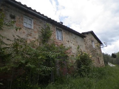 Foto Casale a Siena Agostoli - Montalbuccio di 600 m² con 10 locali