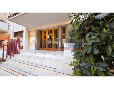 Foto Appartamento in via robert schuman  15, Bari San Pasquale di 316 m²